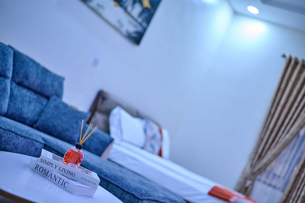 Duluxe Studio